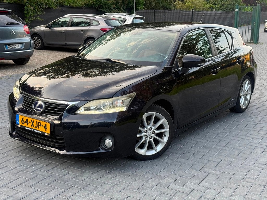 Lexus CT 200h Business Edition/Automaat/Clima/Cruise/Leer/LM, Auto's, Lexus, Euro 5, Gebruikt, 4 cilinders, Zwart
