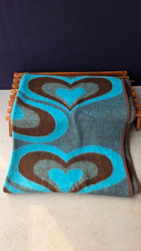 Vintage wollen deken met hartjespatroon - 195x160 cm, Huis en Inrichting, Woonaccessoires | Kussens, Gebruikt, Bruin, Vintage