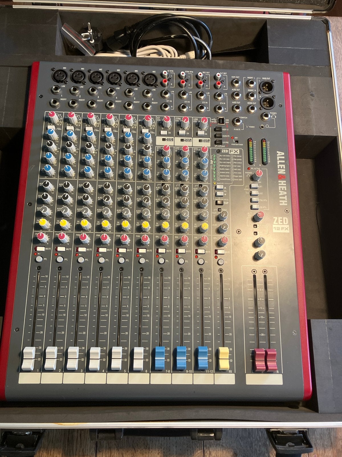 Allen & Heath ZED-12FX Mengpaneel met Effecten, Muziek en Instrumenten, Mengpanelen, Ophalen of Verzenden, Zo goed als nieuw, 10 tot 20 kanalen