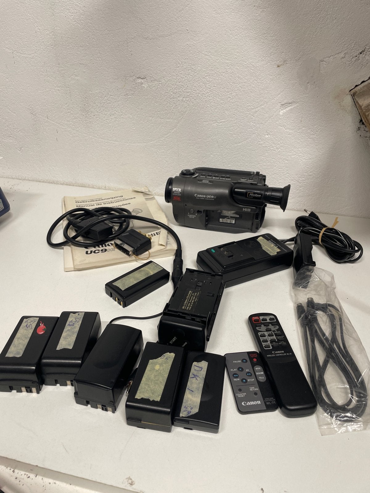 Canon UC9Hi 8mm Videocamera met accessoires, Gebruikt, Canon, 20x of meer, Overige soorten