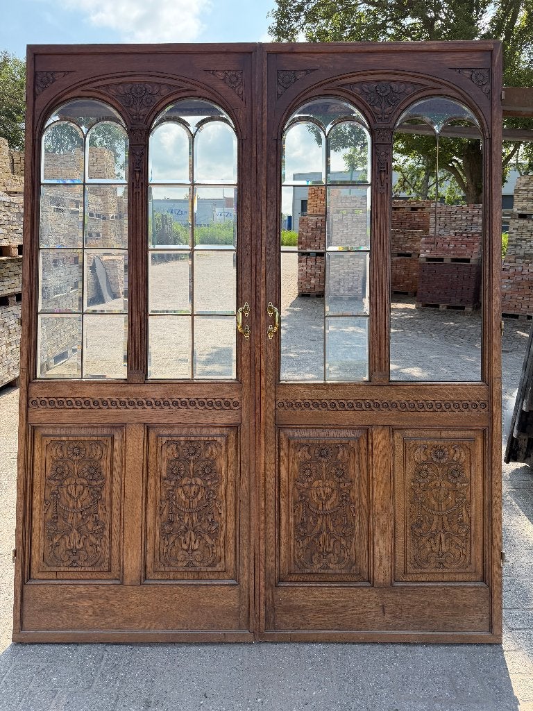 Set openslaande eiken deuren met glas in koper 236x188cm.