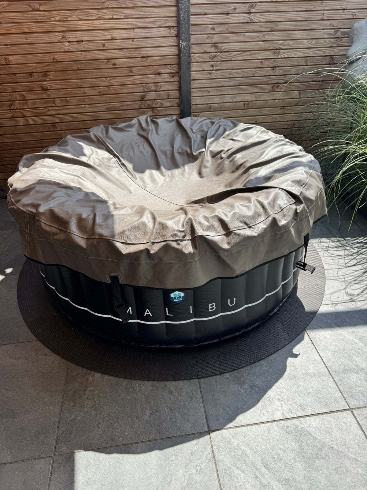 Nieuwe NetSpa Opblaasbare Jacuzzi 170x70cm met afdekzeil, Ophalen, Nieuw, Afdekzeil, Opblaasbaar