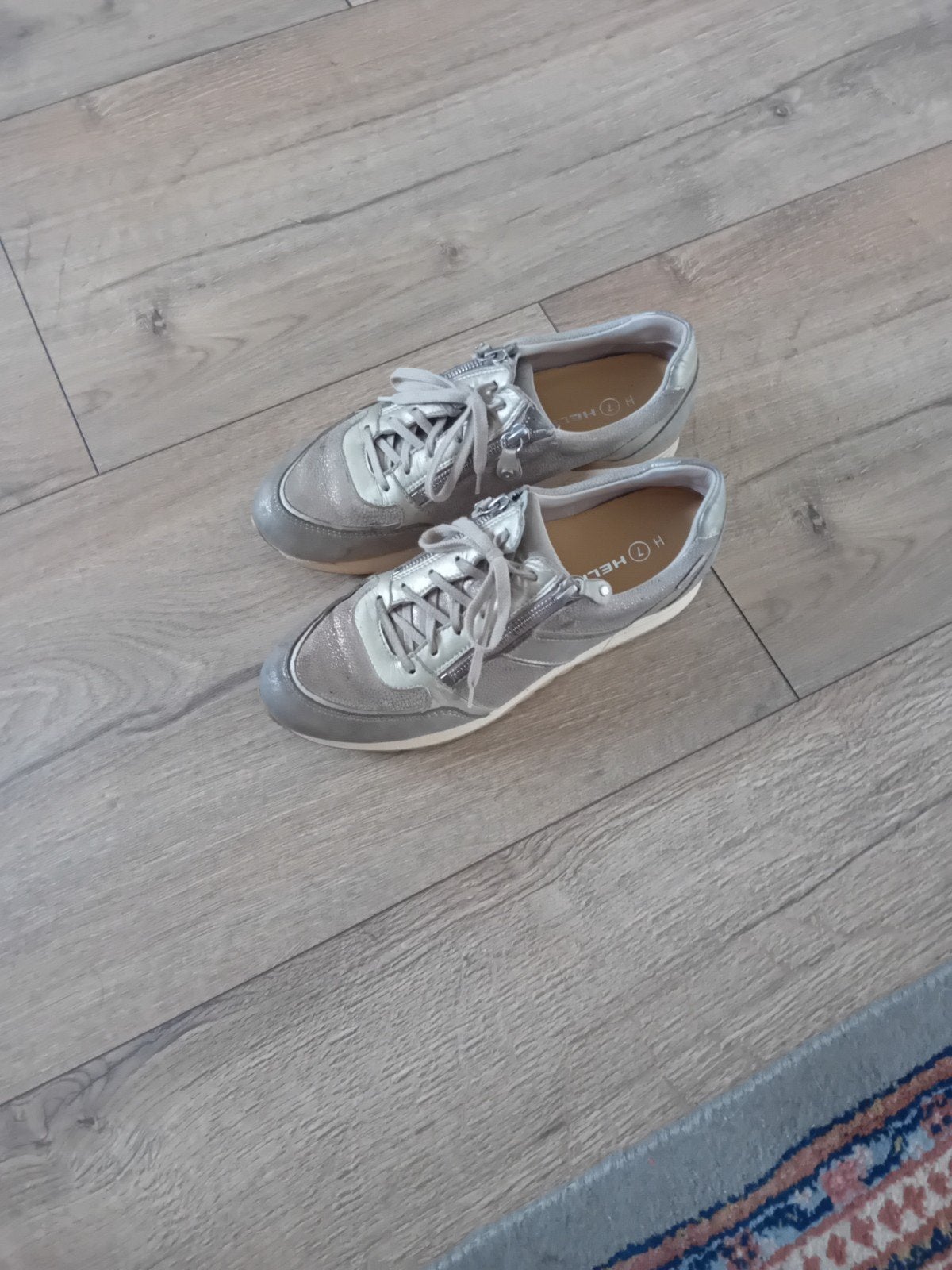 damesschoenen helioform maat 7H, Kleding | Dames, Schoenen, Ophalen of Verzenden, Sneakers of Gympen, Helioform, Gedragen