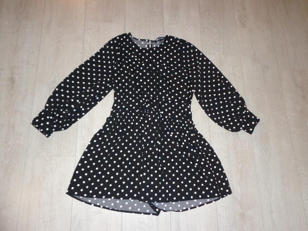 zwart/wit stippen jurk van ZARA, maat M, Maat 38/40 (M), Zwart, Ophalen of Verzenden, Zo goed als nieuw