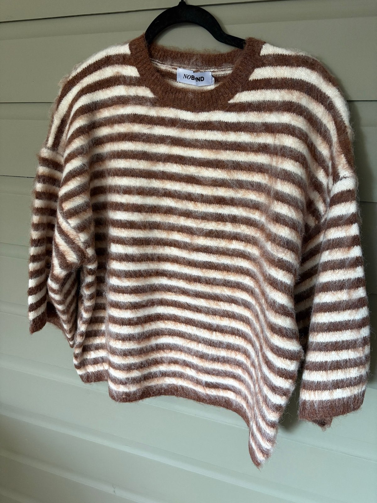 NOBIND gestreepte trui S/M - Nieuw in verpakking, Kleding | Dames, Ophalen of Verzenden, Nieuw, Maat 36 (S), Bruin