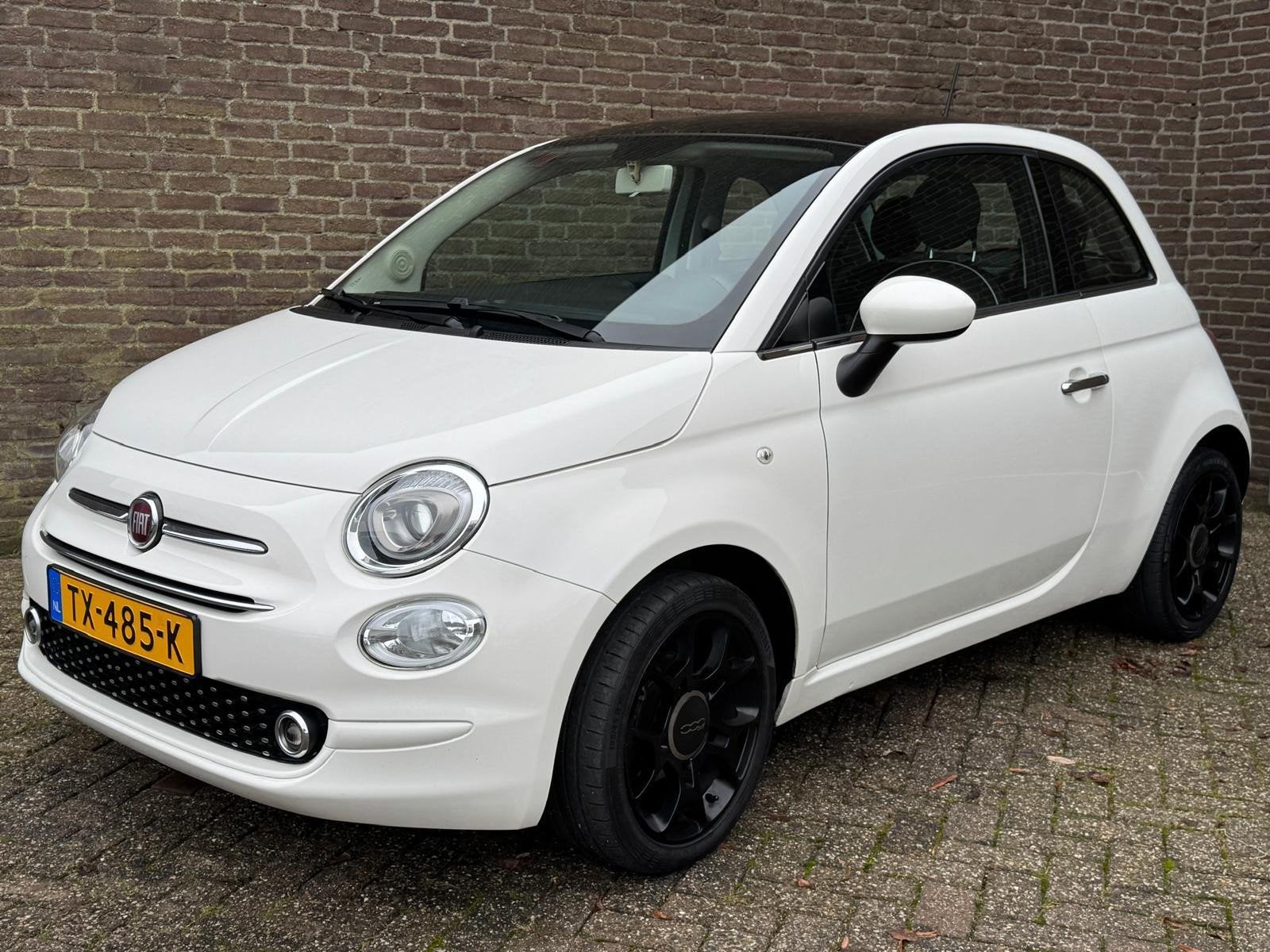 Fiat 500 1.2 Lounge Pano Carplay Clima Parkeersens OrgNL NAP, Auto's, Voorwielaandrijving, Gebruikt, 4 cilinders, 840 kg