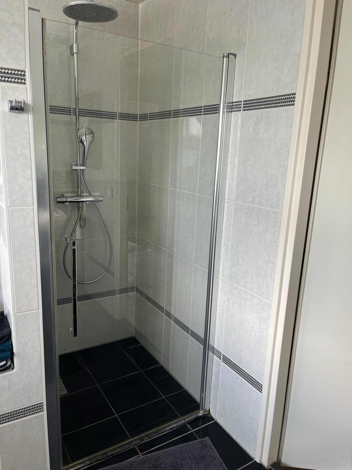 Glazen douchedeur 185 hoog 88 breed, Ophalen, Gebruikt, Met douche