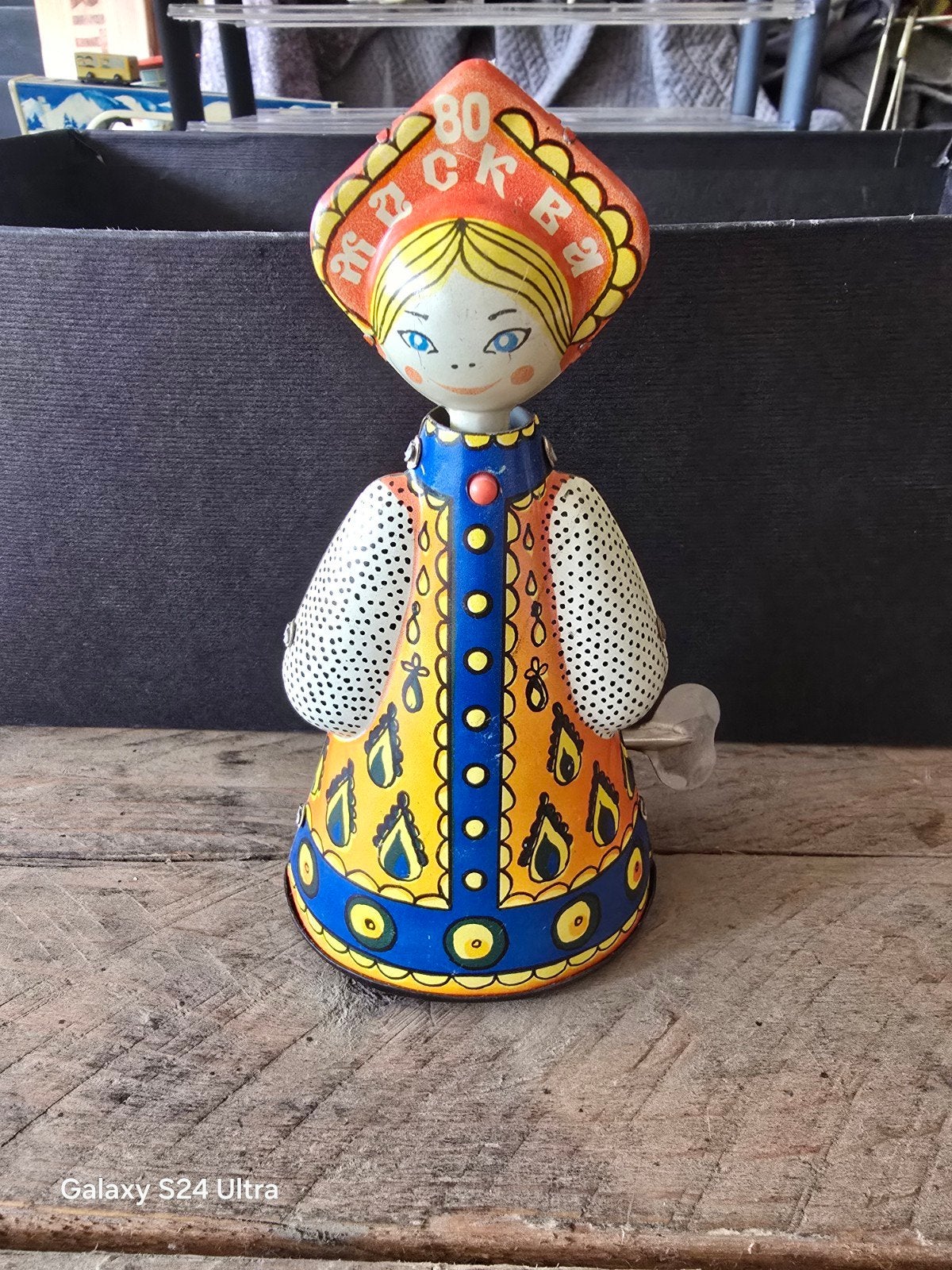 Vintage blikken speelgoedpop uit de Sovjet-Unie (USSR), Ophalen of Verzenden