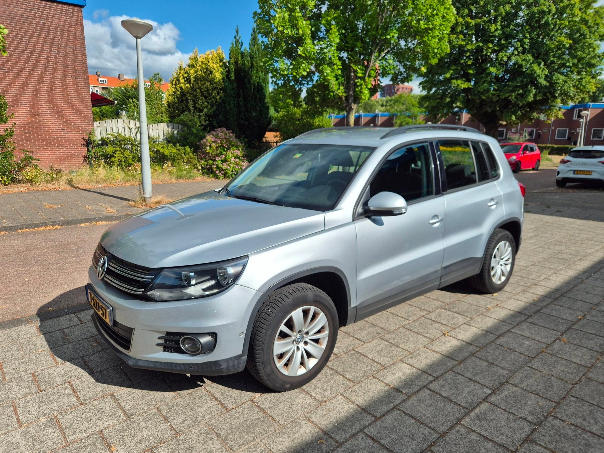 Volkswagen Tiguan 1.4 TSI Track&Field 4Motion 4WD NW APK Par, Auto's, 13 km/l, Euro 5, Stof, Gebruikt