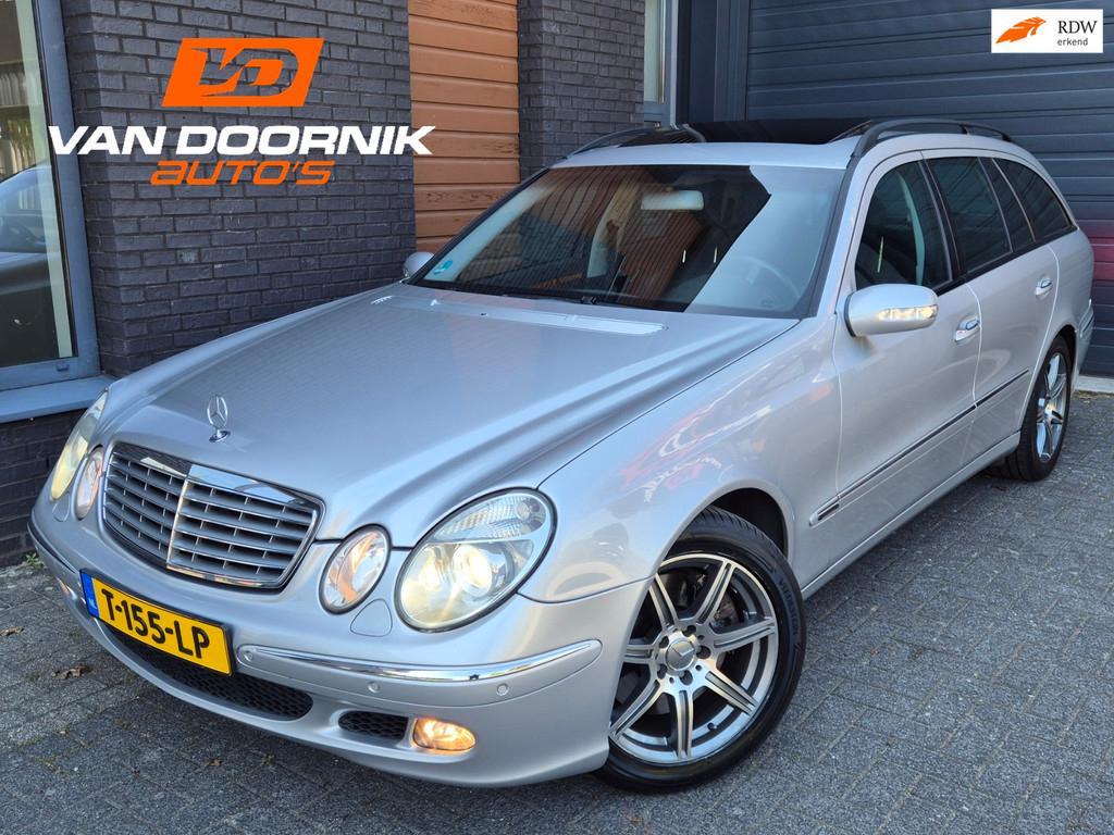 Mercedes-Benz E-klasse Combi 500 V8 Elegance 4-Matic 306PK X, Auto's, Automaat, Gebruikt, Leder, Vierwielaandrijving