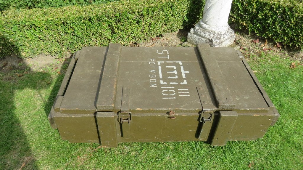 Grote legergroene militaire munitiekist 78x45x20., Ophalen, Landmacht, Nederland, Kist of Geocache