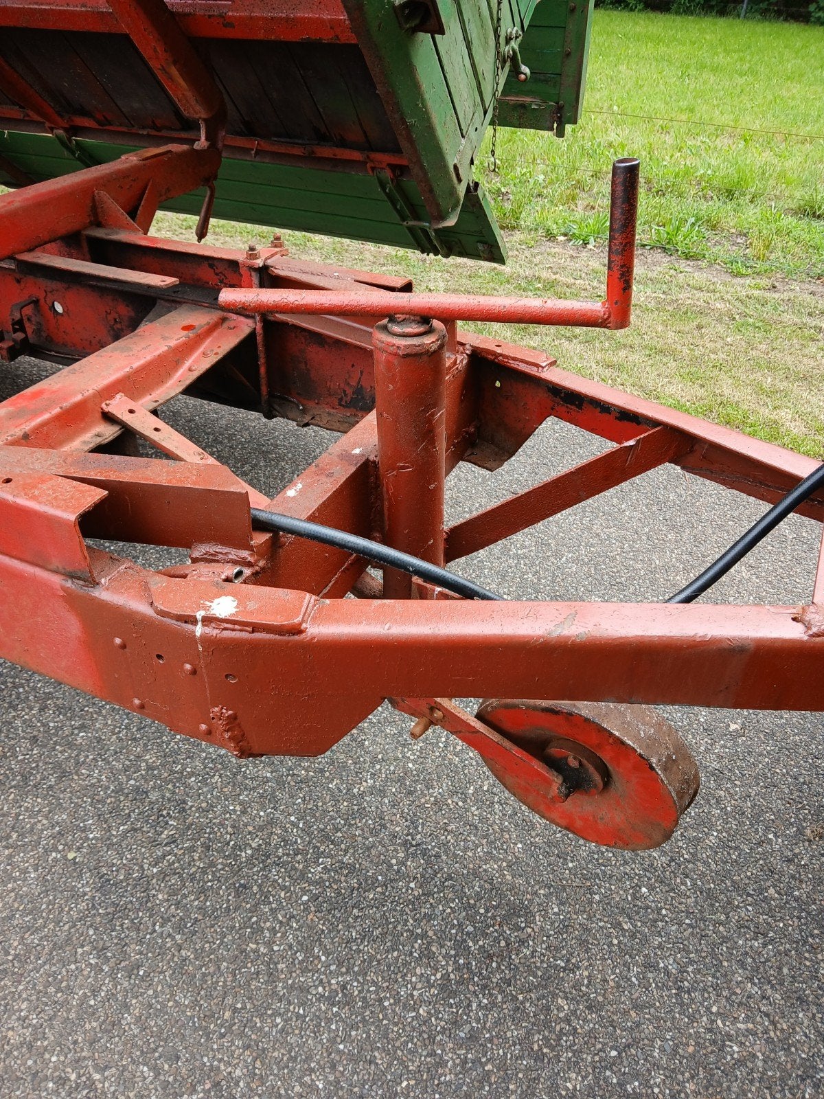 Te koop kieper maaier en veldspuit, Ophalen of Verzenden, Gewasbescherming en Bemesting