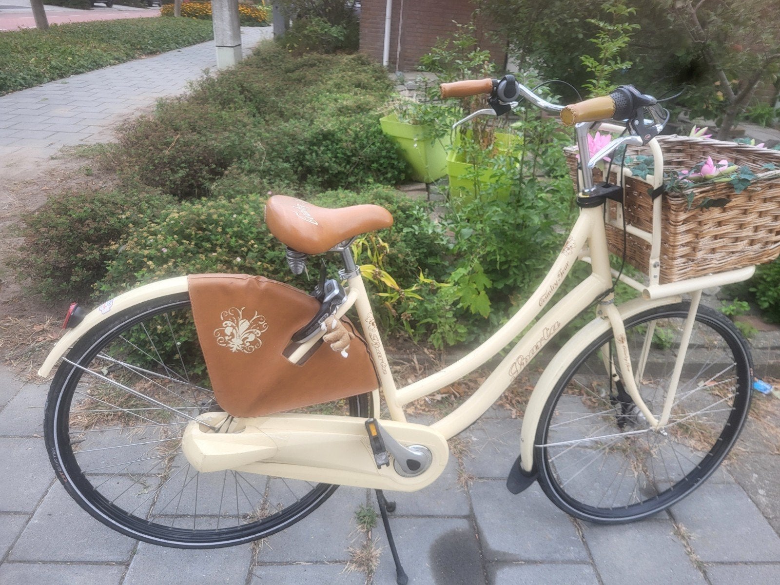 Damesfiets met mand, Ophalen, Gebruikt, Velgrem, Sparta