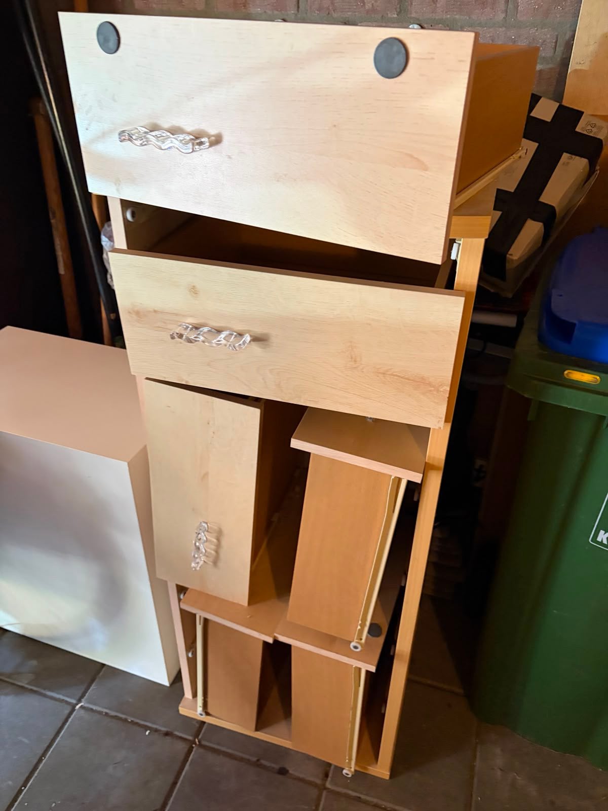 Ikea kast gratis, 40 tot 60 cm, Minder dan 50 cm, Ophalen of Verzenden, 50 cm of meer