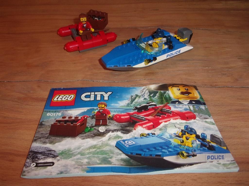 Lego Town 60176-1 Wild River Escape uit 2018, Lego, Ophalen of Verzenden, Compleet, Complete set