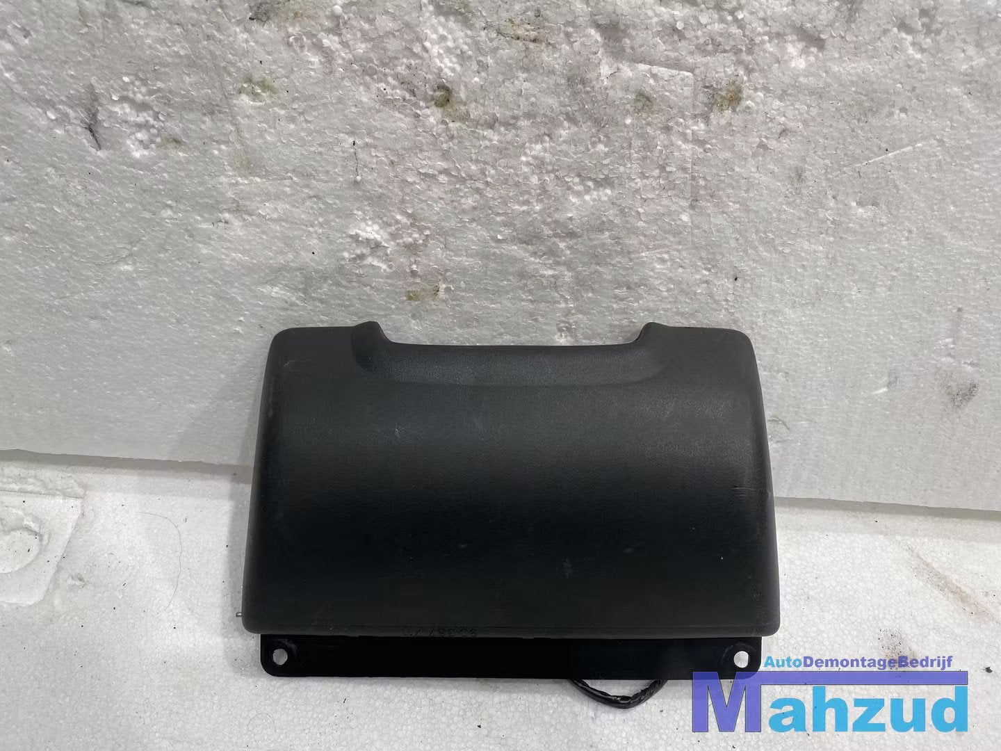 OPEL CORSA B Asbak 1994-1999 008262672, Auto-onderdelen, Gebruikt, Opel Automobile GmbH, Ophalen of Verzenden, Kontakt@opel-infoservice.de