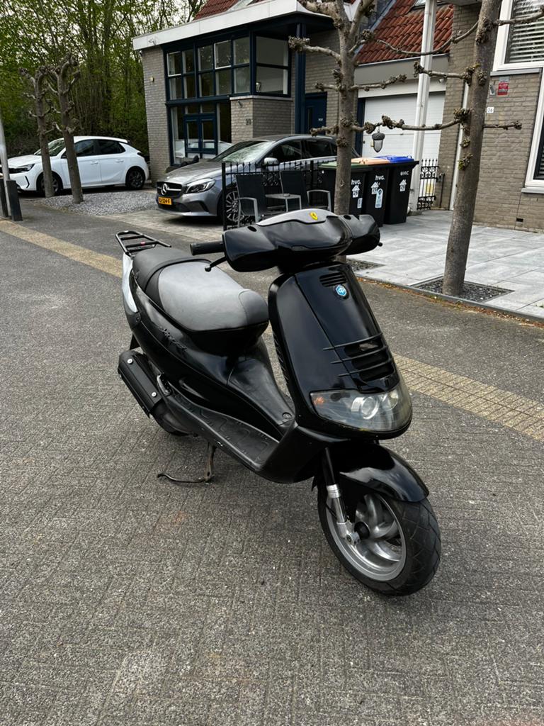 Piaggio Skipper 125 cc 2 takt + papieren, Ophalen, Zo goed als nieuw, Tweetakt, Overige modellen