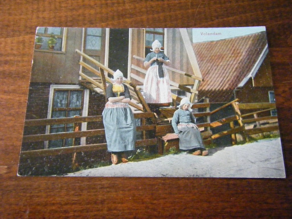 L38 - Volendam - Klederdracht - Huis - 1908 - Mooi, Ophalen of Verzenden, Voor 1920, Noord-Holland