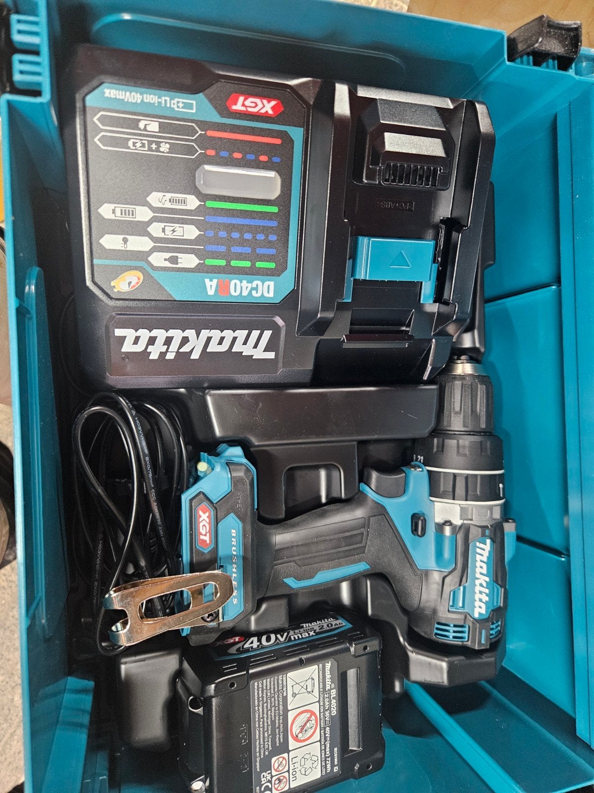 Nieuwe Makita HP002GA101 Klopschroefboormachine in koffer, Ophalen, 600 watt of meer, Nieuw, Boor- en Schroefmachine