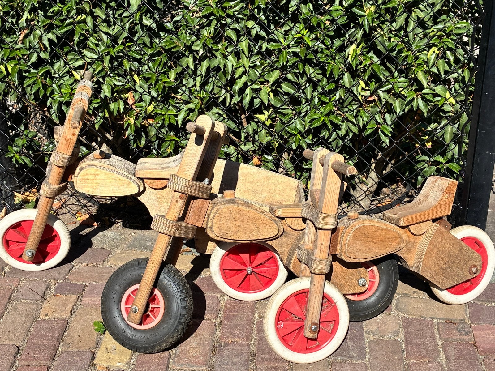 Set van 3 houten loopfietsen -, Ophalen, Gebruikt, Loopfiets