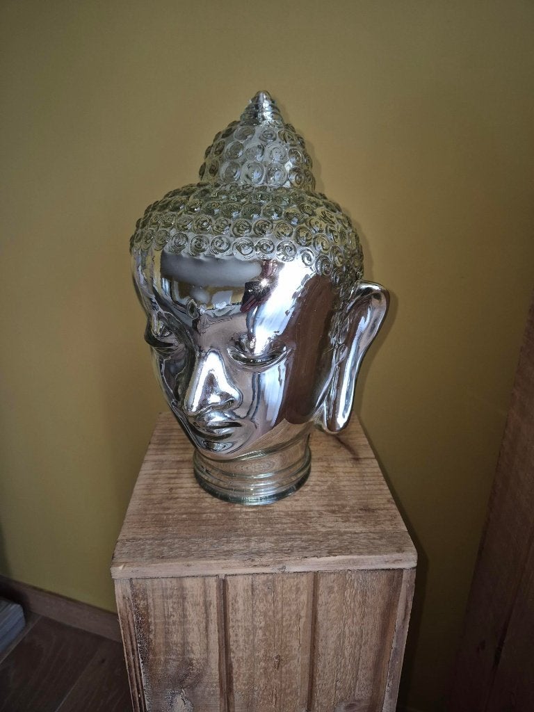Sfeervol decoratief Boeddha hoofd in gekleurd glas, Huis en Inrichting, Woonaccessoires | Boeddhabeelden, Gebruikt, Glas, Zilver