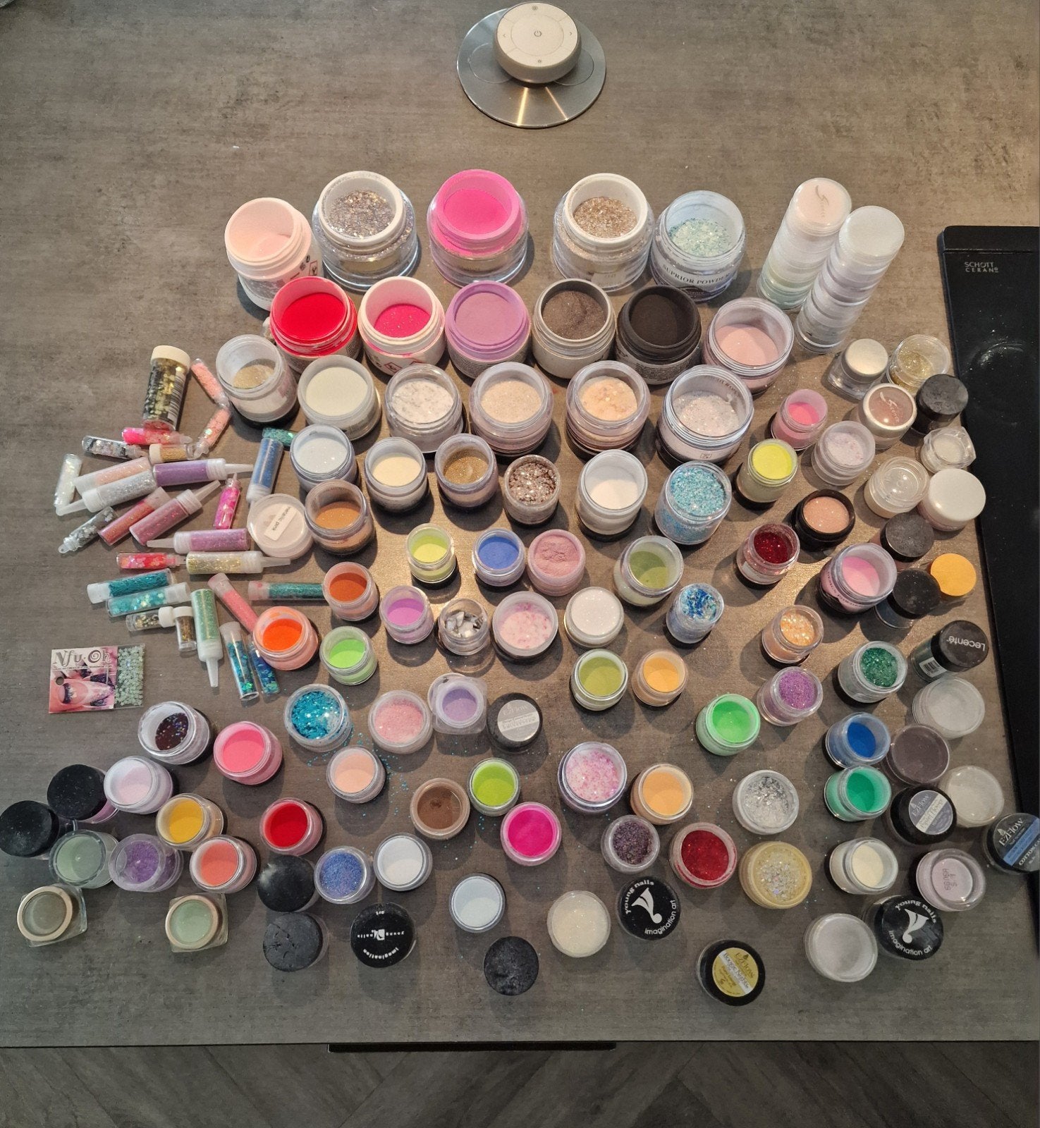 Grote collectie acrylpoeders voor nagels (70+ potjes), Gebruikt, Overige kleuren, Ophalen of Verzenden, Handen en Nagels