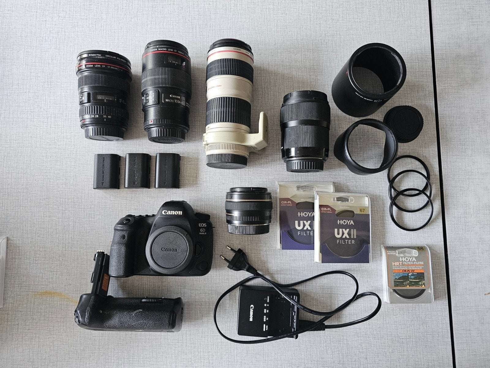 Canon EOS 6D Mark II (2) met 5 lenzen, accesoires en tas, Ophalen, Spiegelreflex, Canon, Zo goed als nieuw