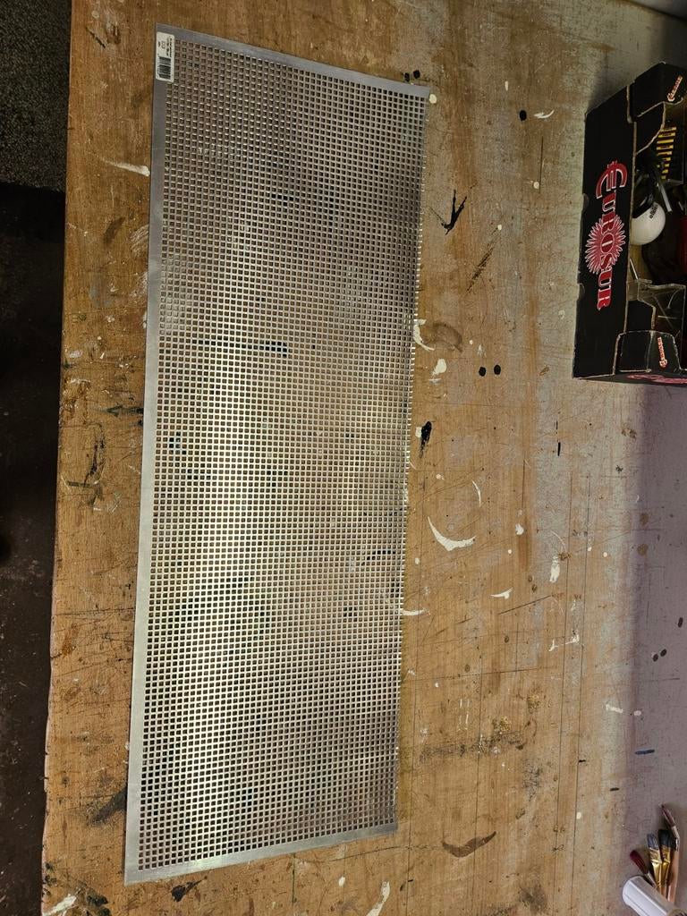 Geperforeerde aluminium plaat - veelzijdig en lichtgewicht, Ophalen, Gebruikt, Aluminium