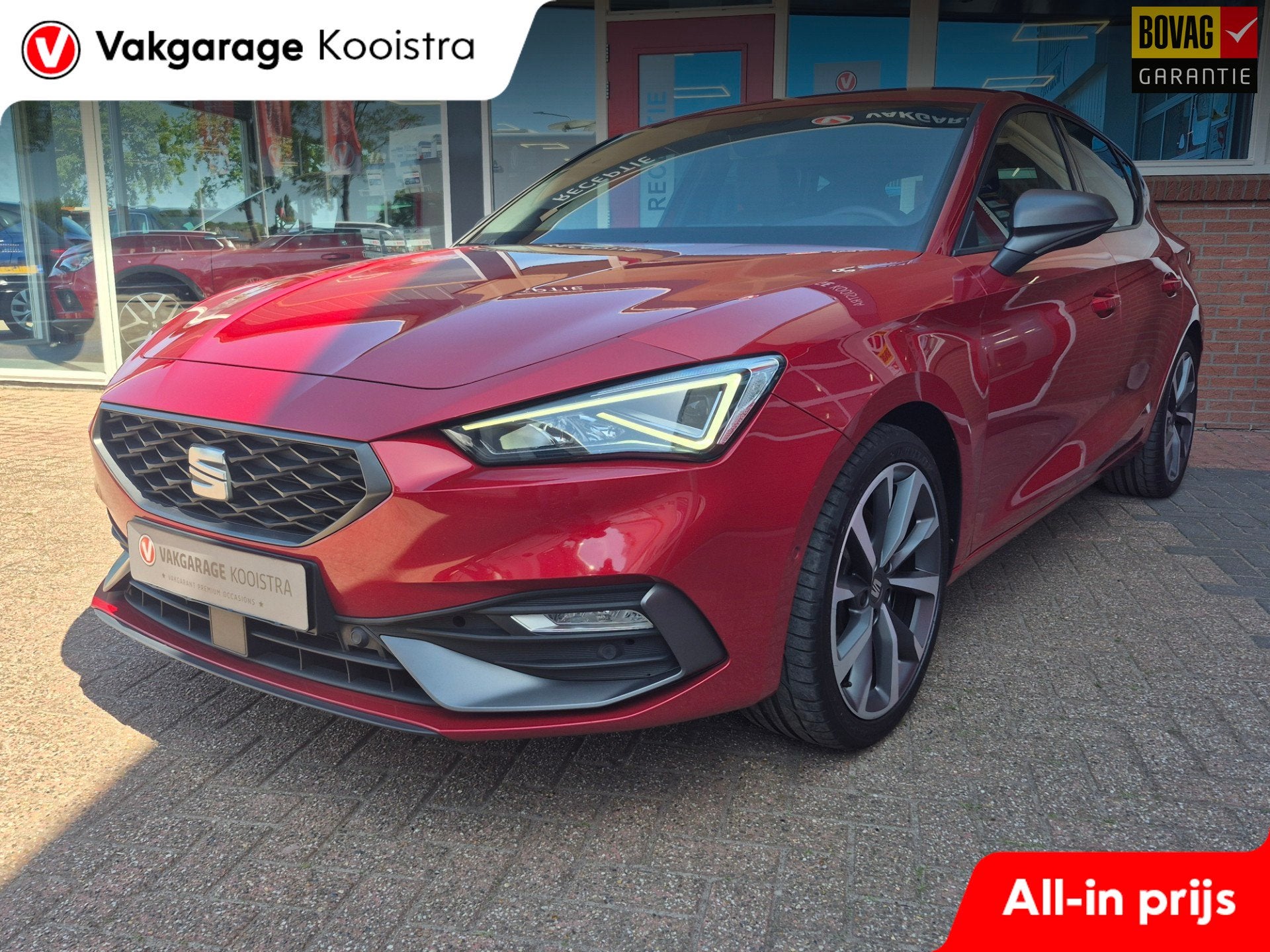 Seat Leon 1.5 eTSI FR|ACC|Camera|Navi|Carplay, 12 maanden, Stof, Zwart, 4 cilinders
