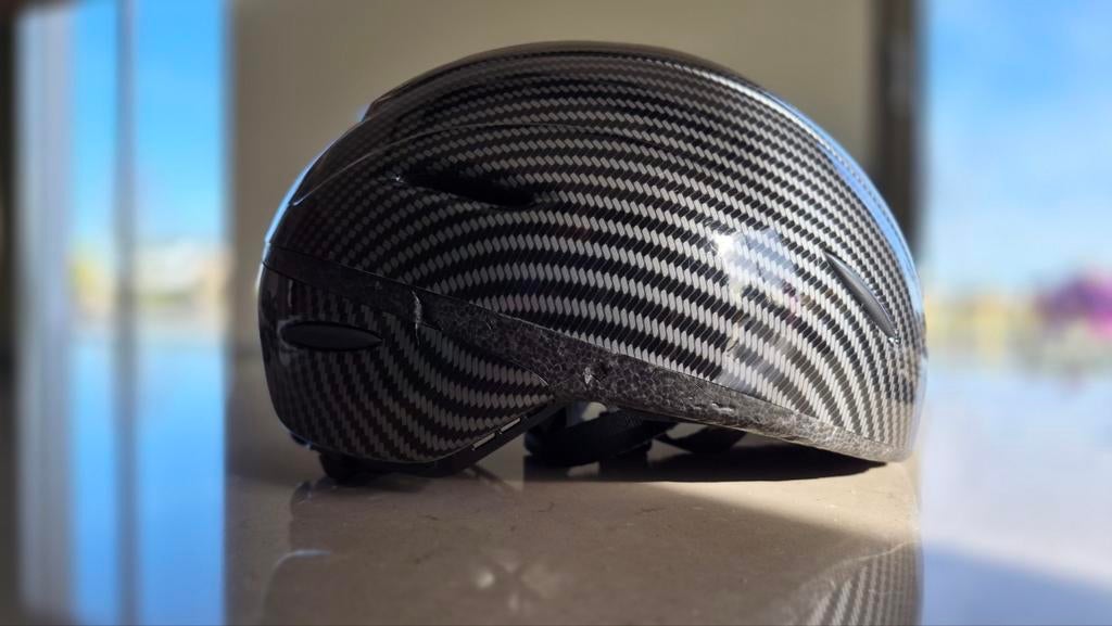 Schaatshelm maat XS ISU goedgekeurd., Sport en Fitness, Schaatsen, Ophalen, Zo goed als nieuw, Overige typen, Overige merken