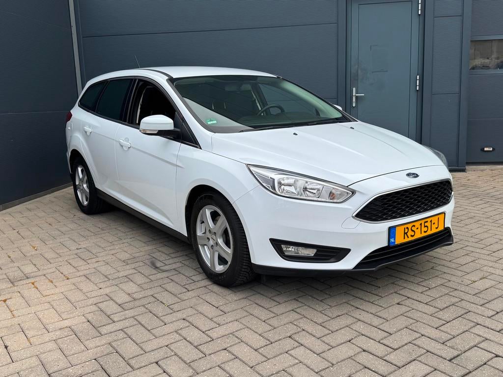 Ford Focus Wagon 1.0i Navi / Nap / Pdc, 101 pk, Gebruikt, Euro 6, Wit