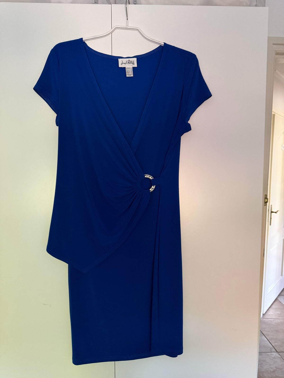 Joseph Ribkoff Kobaltblauwe Jurk met Drapering mt 42, Blauw, Maat 42/44 (L), Ophalen of Verzenden, Zo goed als nieuw