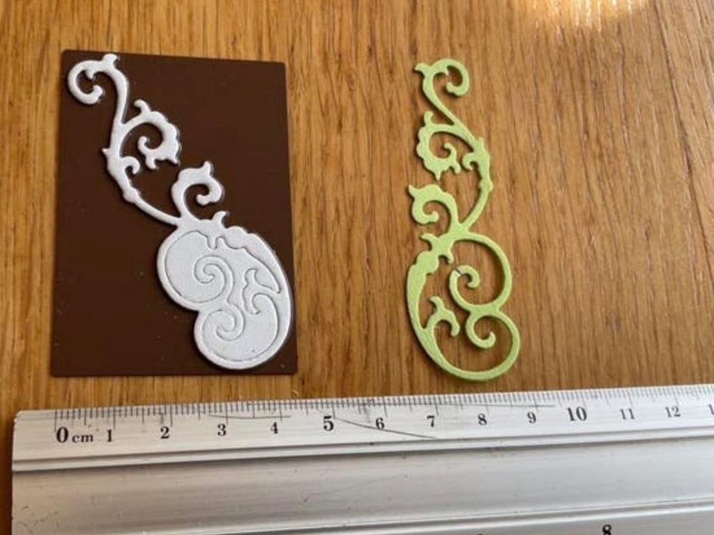 Snijmal swirl van Joy 978, Ophalen of Verzenden, Zo goed als nieuw, Pons of Mal
