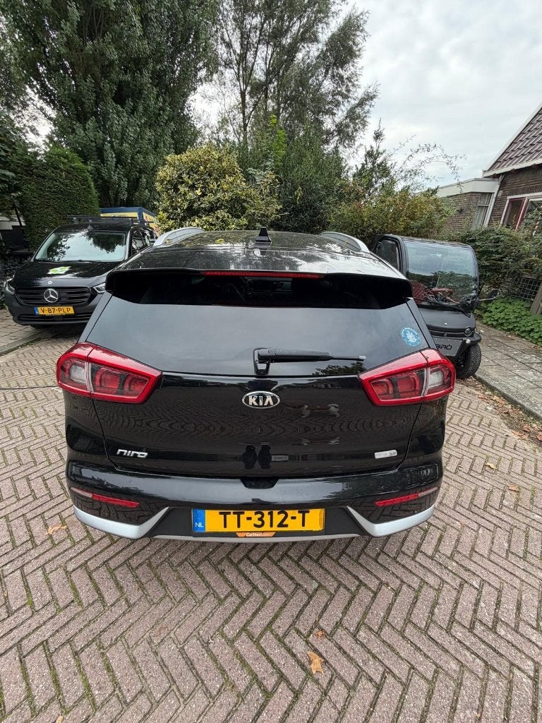 Kia Niro 1.6 GDi Hybrid 141pk Dct6 2018 Zwart