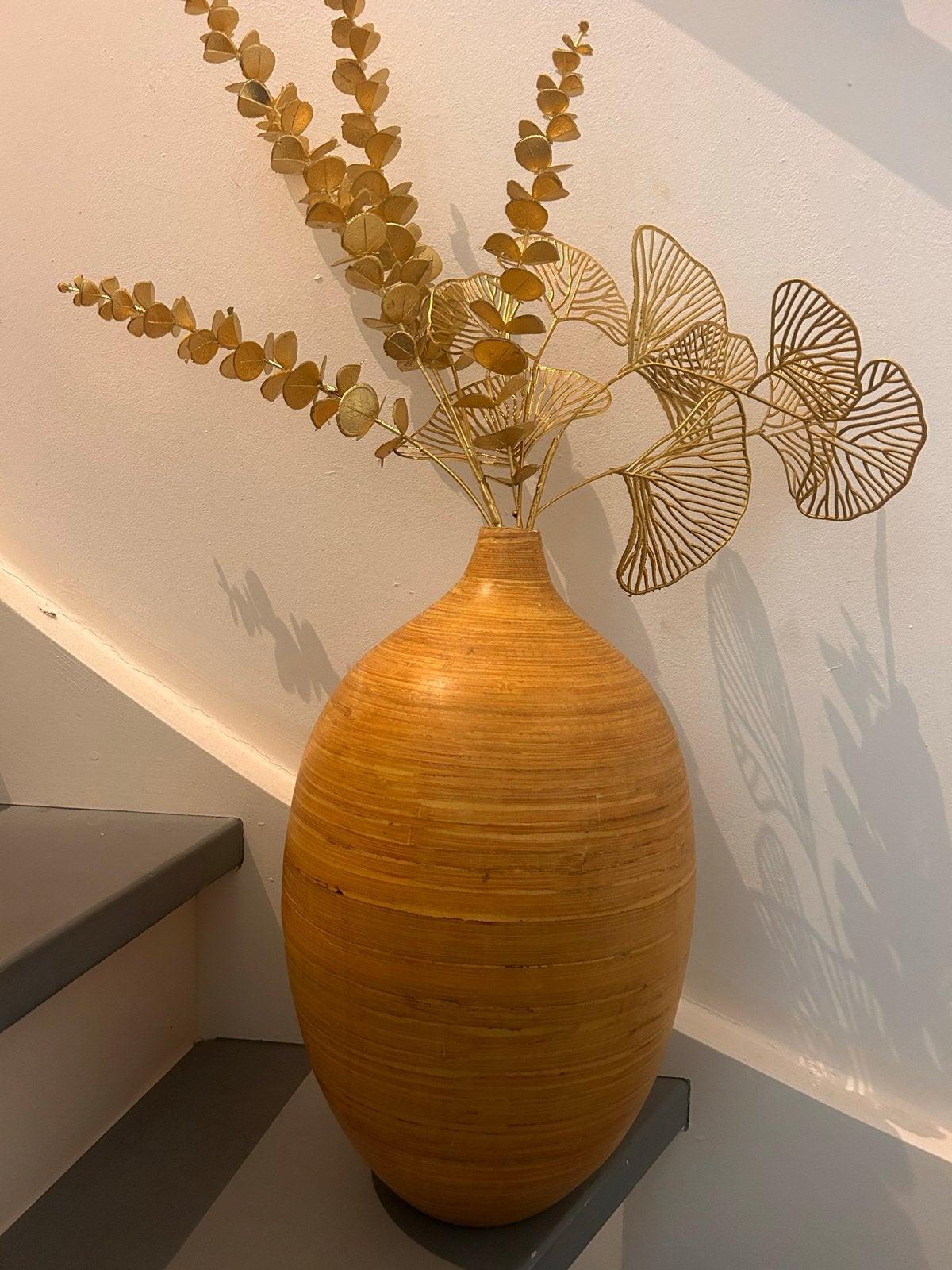 Grote bamboe vaas met gouden decoratie, Ophalen, Overige materialen, Overige kleuren, Zo goed als nieuw