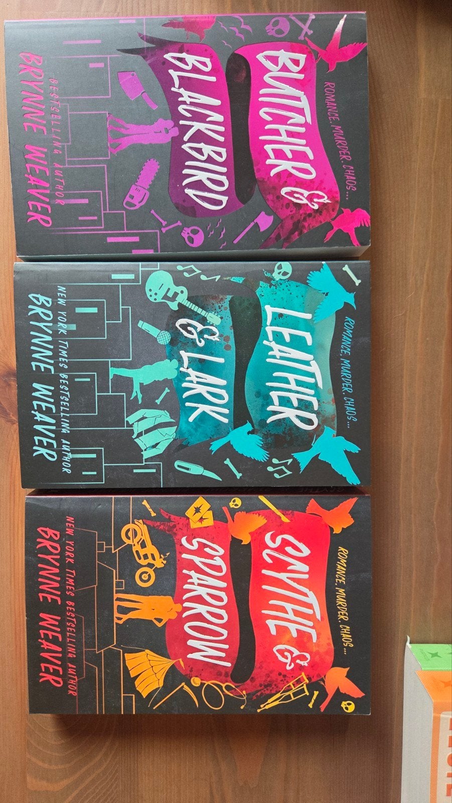 : Butcher & Blackbird, Leather & Lark, Scytche and sparrow, Boeken, Ophalen of Verzenden, Zo goed als nieuw, Brynne Weaver, Amerika