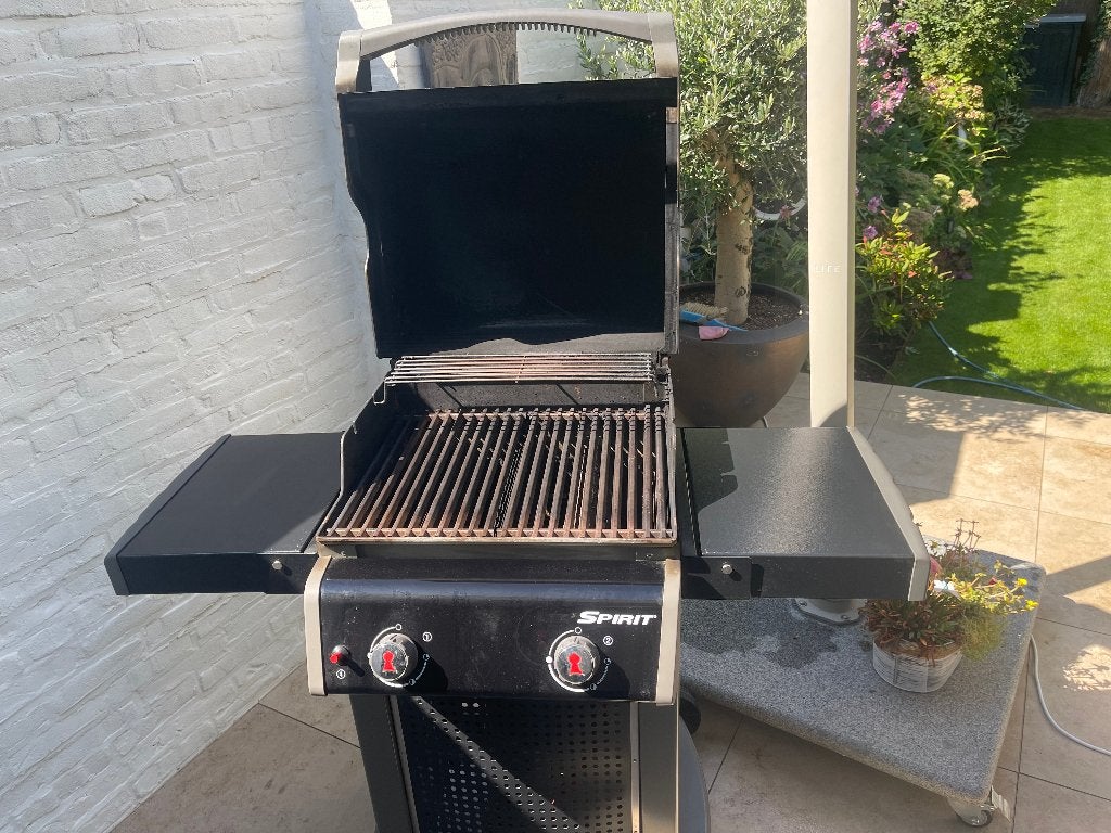 gratis Weber gas bbq spirit 210, Ophalen, Gebruikt, Weber