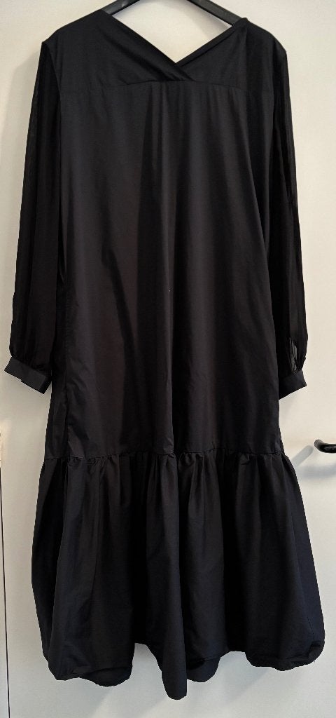 Liviana Conti jurk / maxi dress maat m zwart, Maat 38/40 (M), Verzenden, Zwart, Zo goed als nieuw