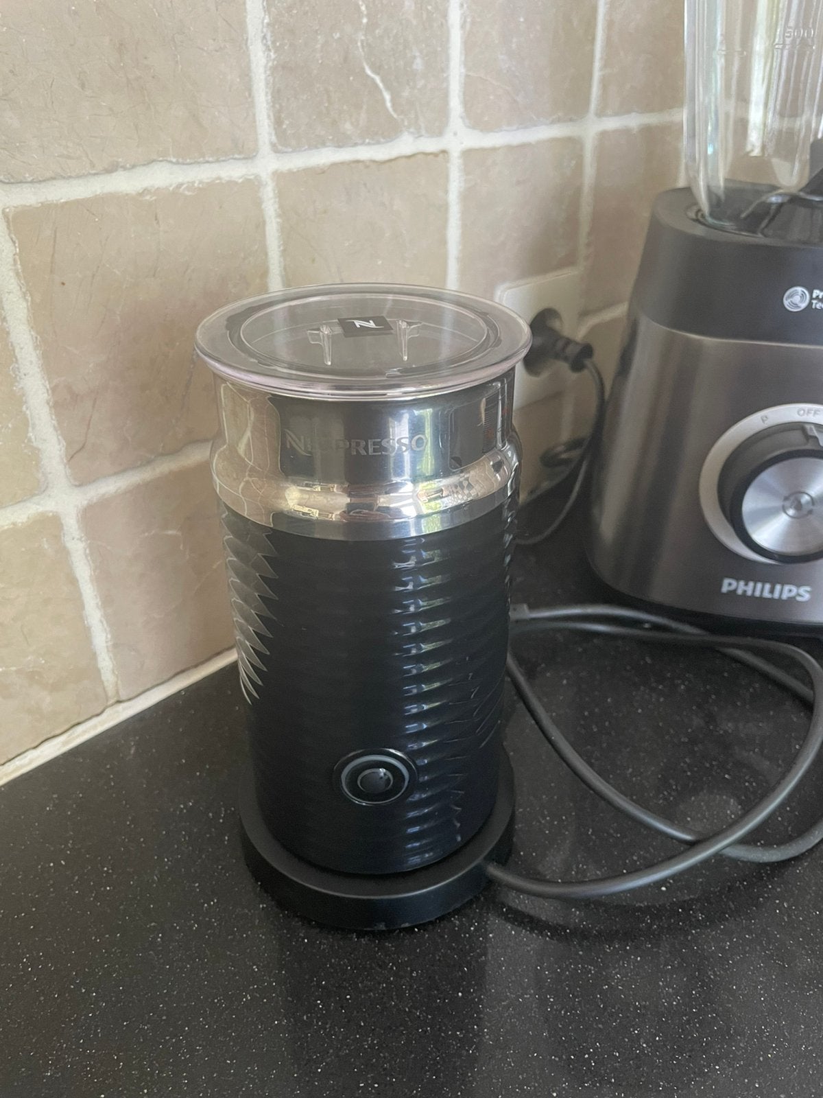 Nespresso melkopschuimer zo goed als nieuw, Ophalen, Zo goed als nieuw