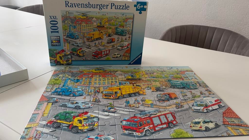 Ravensburger XXL 100 Stukjes Puzzel - Stad met Voertuigen, Ophalen, Meer dan 50 stukjes, Zo goed als nieuw, 6 jaar of ouder