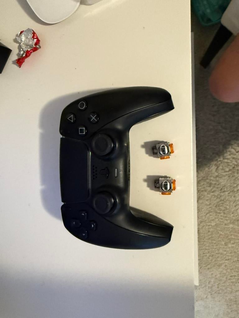 PS5 Pro controller TMR Sticks, Spelcomputers en Games, Spelcomputers | Sony PlayStation 5, Ophalen of Verzenden, Zo goed als nieuw