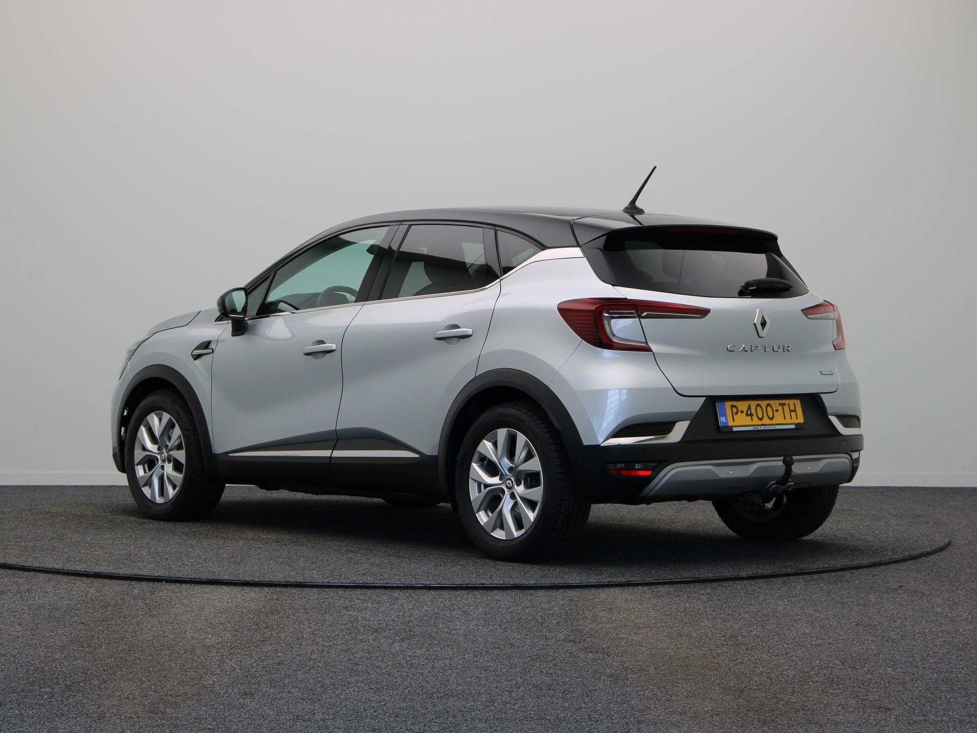 Renault Captur 1.6 E-Tech Hybrid 145 Intens | Trekhaak | Ach, Gebruikt, 715 kg, Leder en Stof, Origineel Nederlands