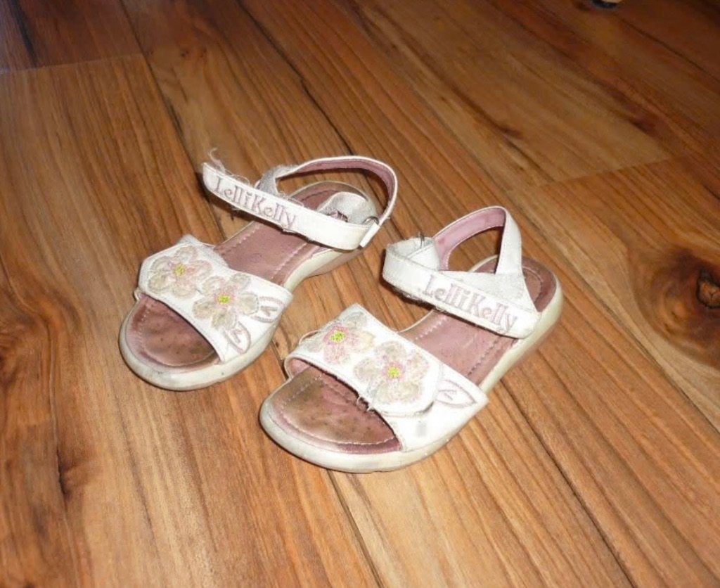 open zomer schoenen sandalen lelli kelly in maat 29, Ophalen, Gebruikt, Meisje, Schoenen