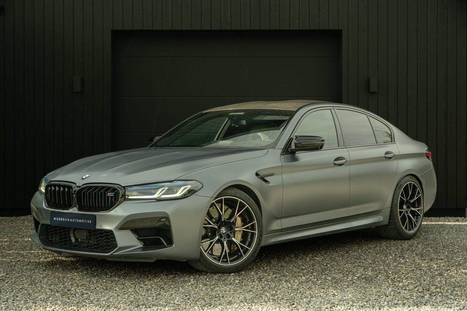 BMW 5-Serie M5 Competition 627pk Ceramisch Laser Carbon ACC, Automaat, 2000 kg, 4395 cc, Vierwielaandrijving