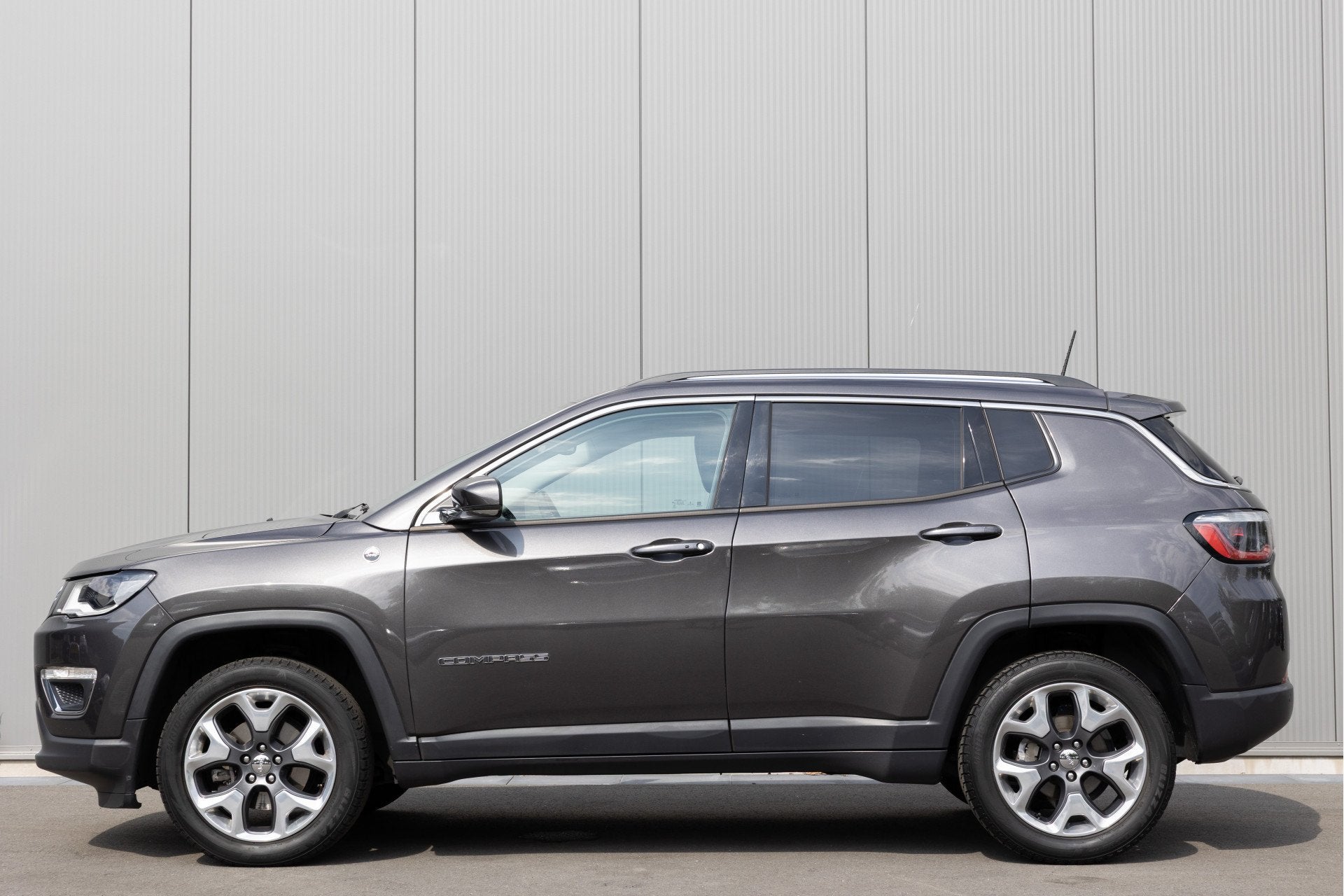 Jeep Compass 1.4 | 4X4 | NL-AUTO | KEYLESS | NAVI | BEATS AU, Automaat, 450 kg, Gebruikt, 4 cilinders