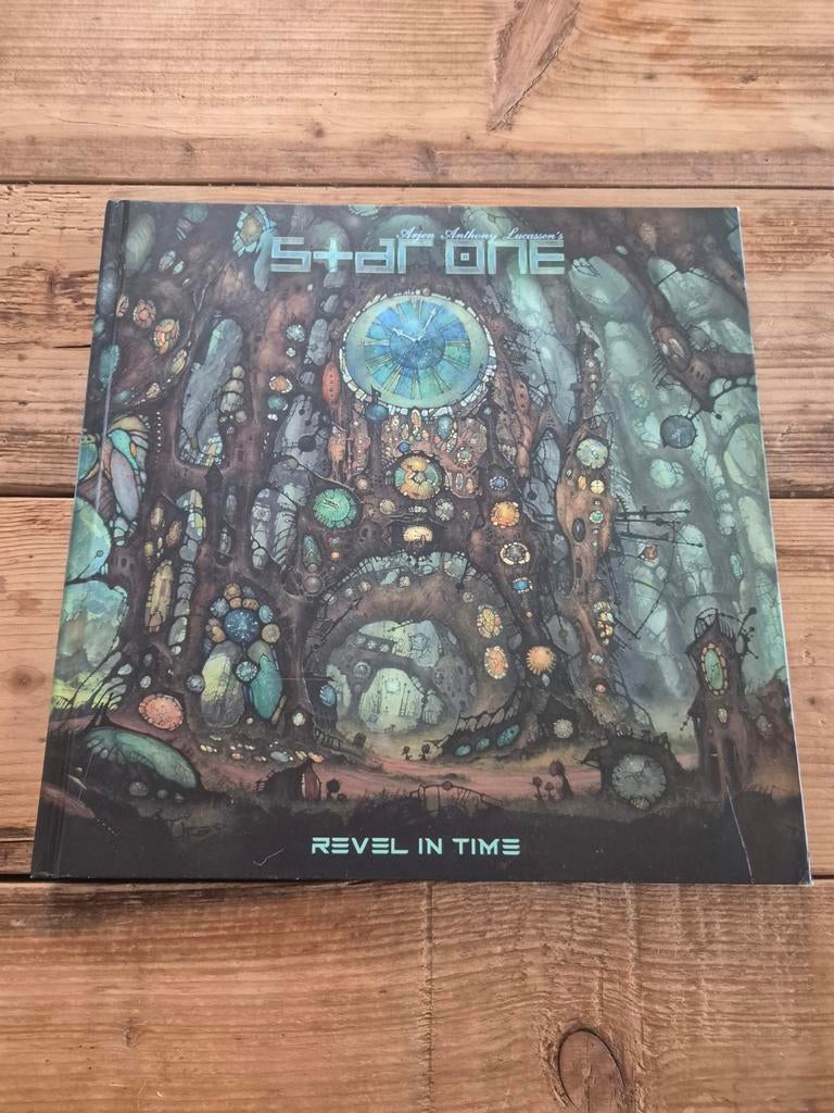 Cd box Arjen Anthony Lucassen Star One, Ophalen of Verzenden, Zo goed als nieuw
