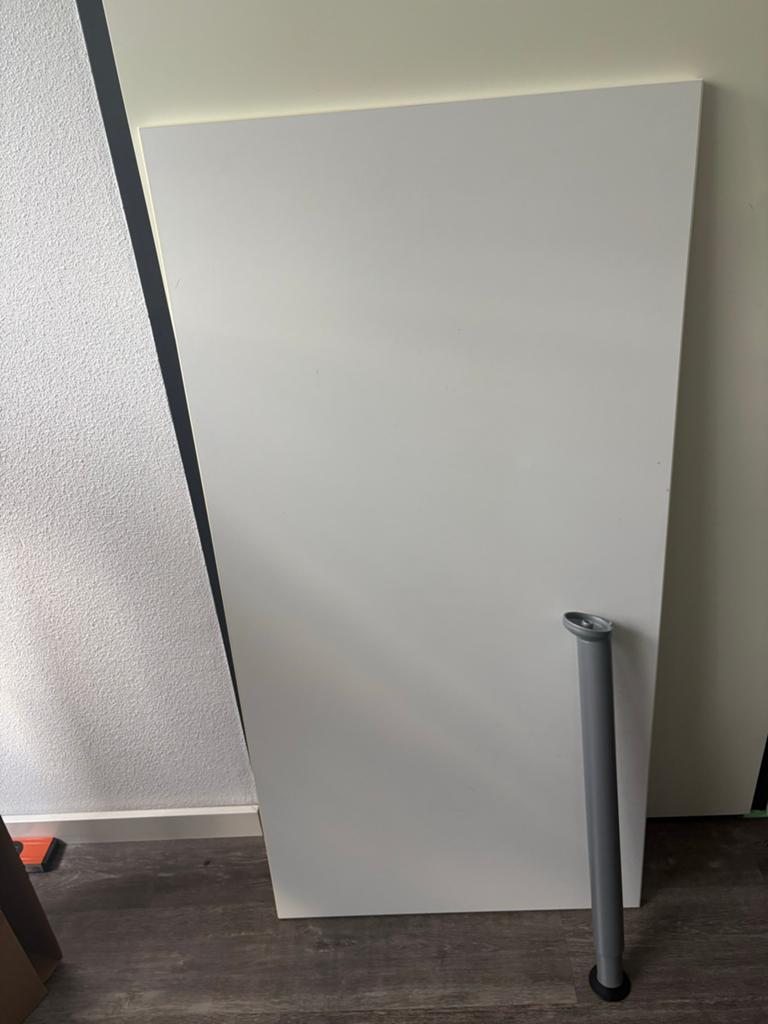 IKEA Bureau 60x120 met verstelbare poten, Ophalen, Demontabel, Gebruikt, IKEA