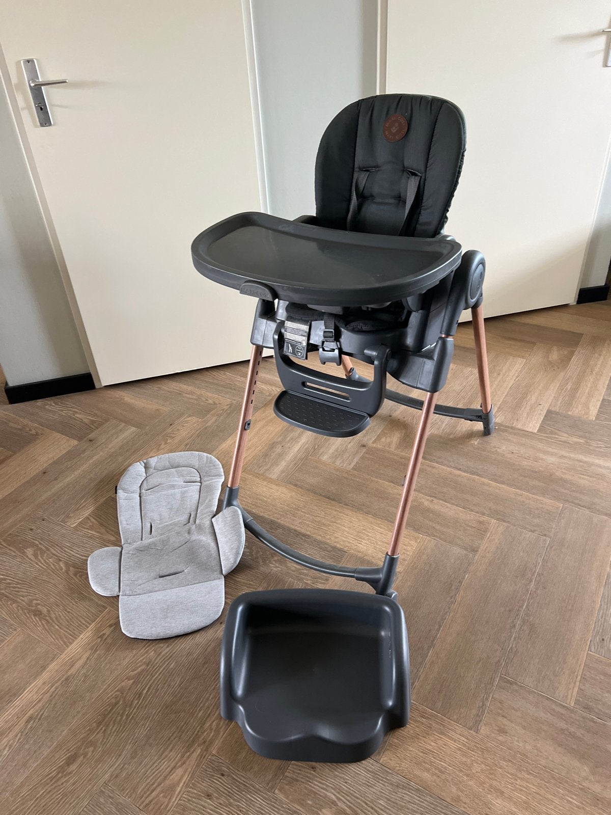 Maxi-Cosi Minla 6-in-1 kinderstoel met accessoires, Kinderen en Baby's, Kinderstoelen, Ophalen, Zo goed als nieuw, Meegroeistoel