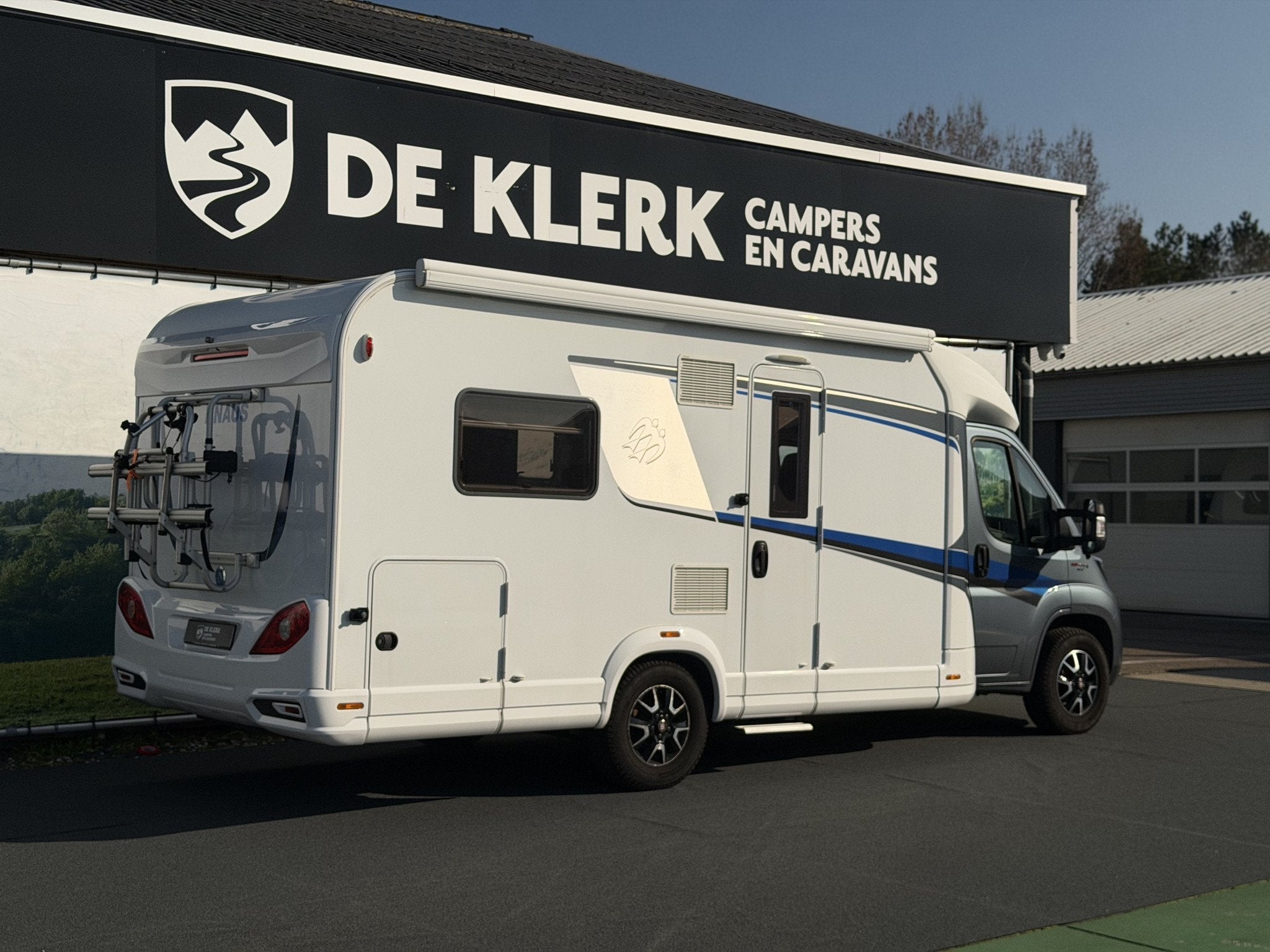 Caravans And Camping Knaus
