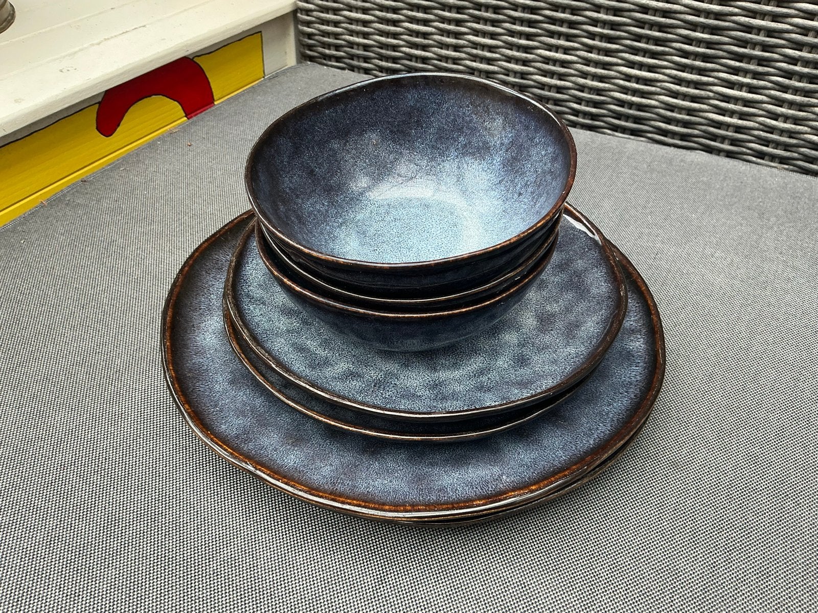 Prachtig blauw zwart servies, Ophalen, Gebruikt, Keramiek, Compleet servies